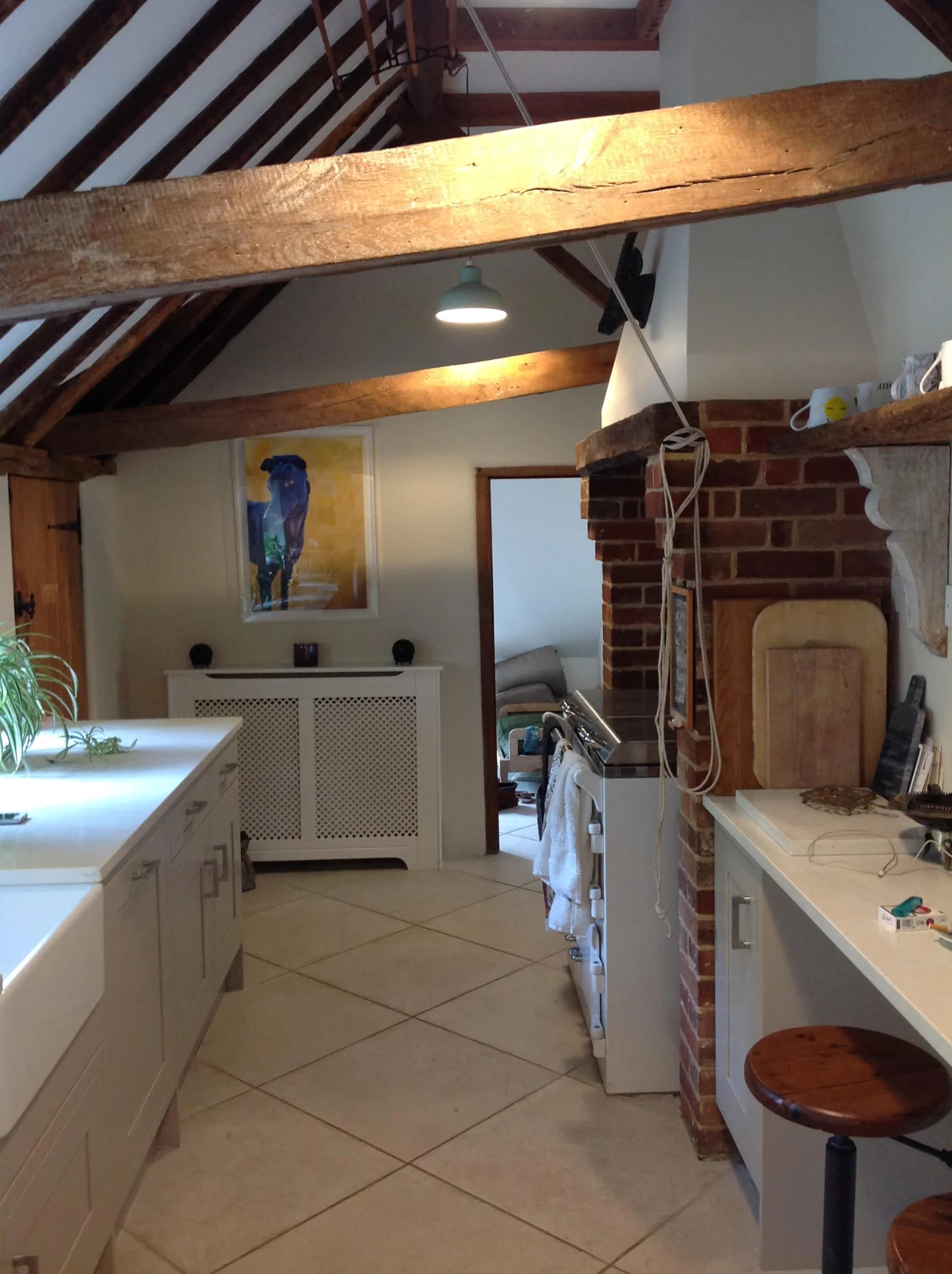 A fresh view of the kitchen, after